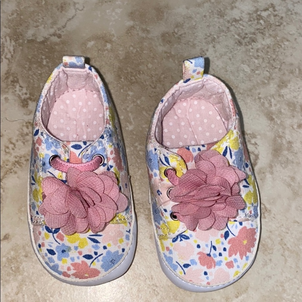 Baby shoes size 1